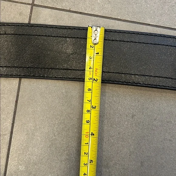 Saks Fifth Avenue Black Leather Belt - Picture 8 of 10